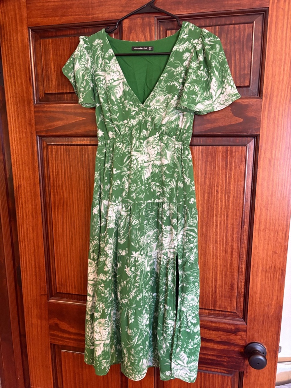 Abercrombie Green and White Floral Dress